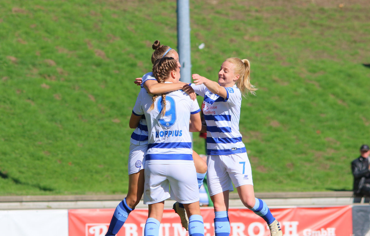 Der Erste Saisonsieg MSV Frauen Schlagen Bremen 3 0